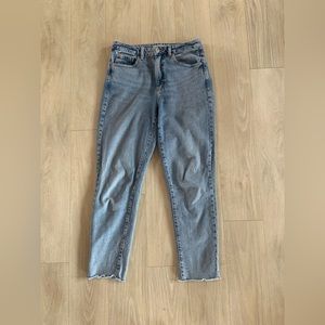 Fave Mom Jeans ** garage no longer sells